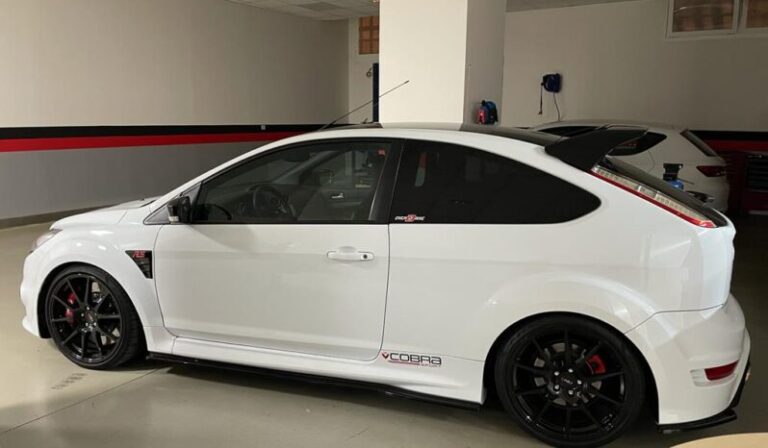 FORD-FOCUS
